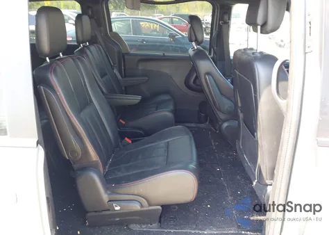 2019 Dodge Grand Caravan Gt из США, поврежденный, VIN 2C4RDGEG6KR642810